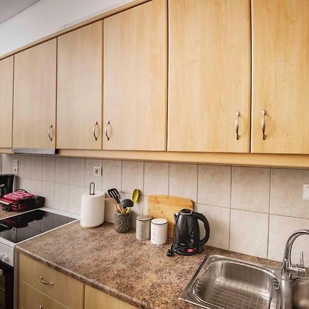 Lovely,Central, Spacious 2-Bedrooms Apartment El Pireo Exterior foto