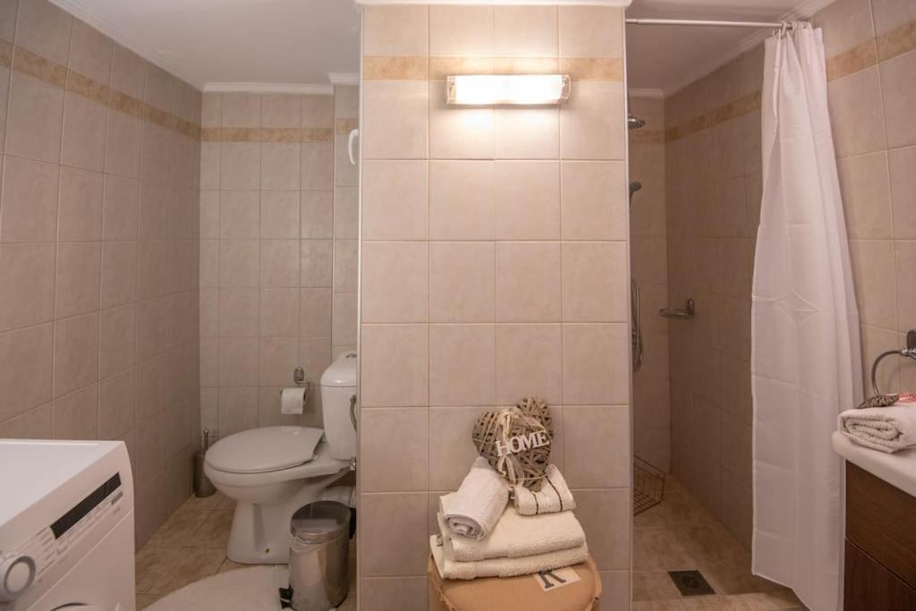 Lovely,Central, Spacious 2-Bedrooms Apartment El Pireo Exterior foto
