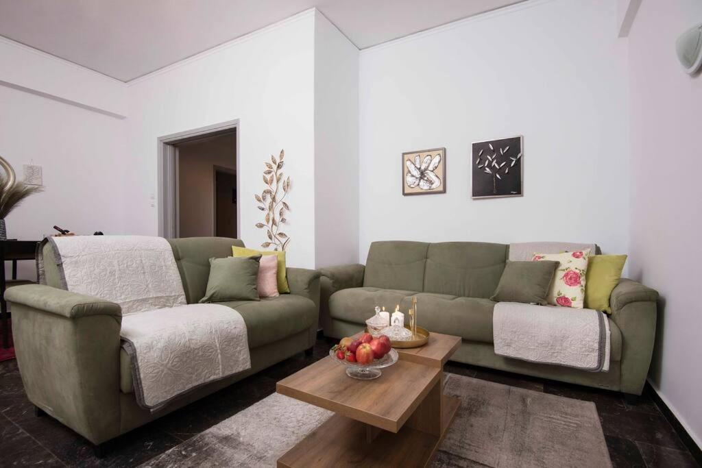 Lovely,Central, Spacious 2-Bedrooms Apartment El Pireo Exterior foto